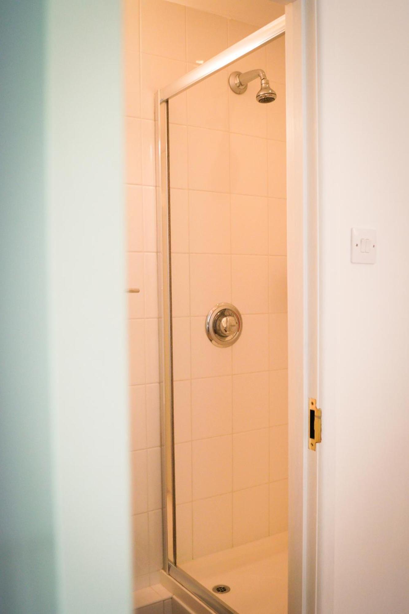 Lemon Tree Rooms - Newly Refurbished Coastal Stay Swyre מראה חיצוני תמונה