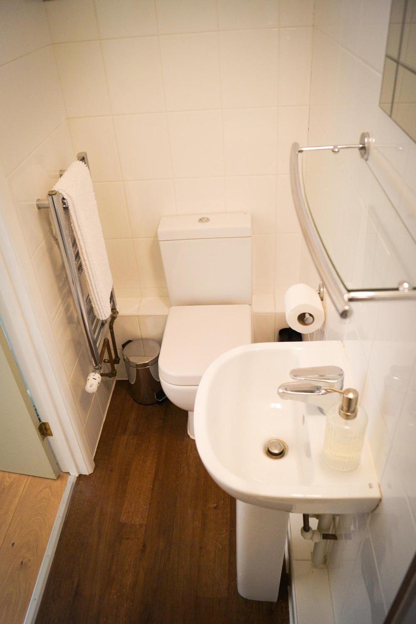 Lemon Tree Rooms - Newly Refurbished Coastal Stay Swyre מראה חיצוני תמונה