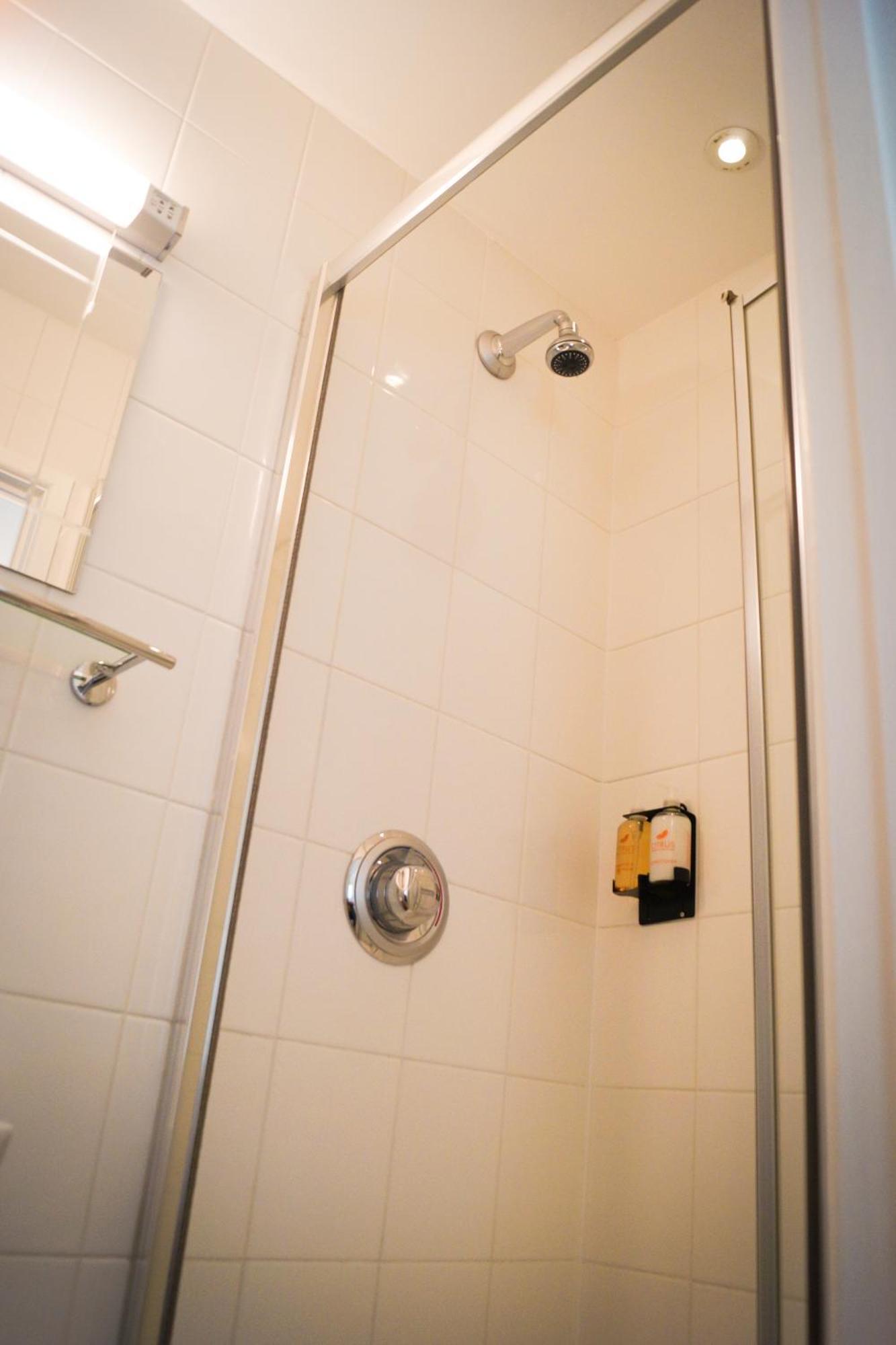 Lemon Tree Rooms - Newly Refurbished Coastal Stay Swyre מראה חיצוני תמונה