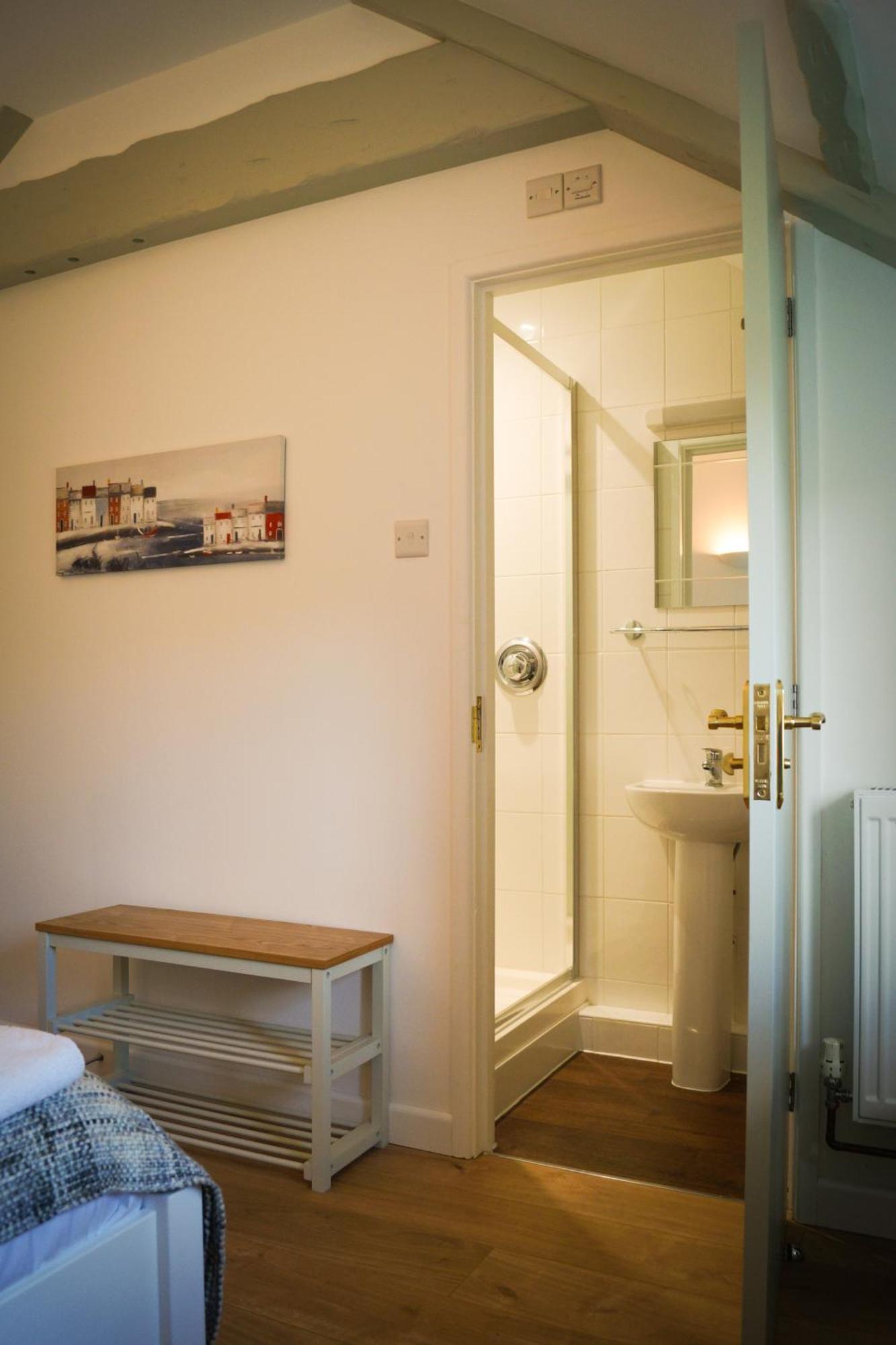 Lemon Tree Rooms - Newly Refurbished Coastal Stay Swyre מראה חיצוני תמונה