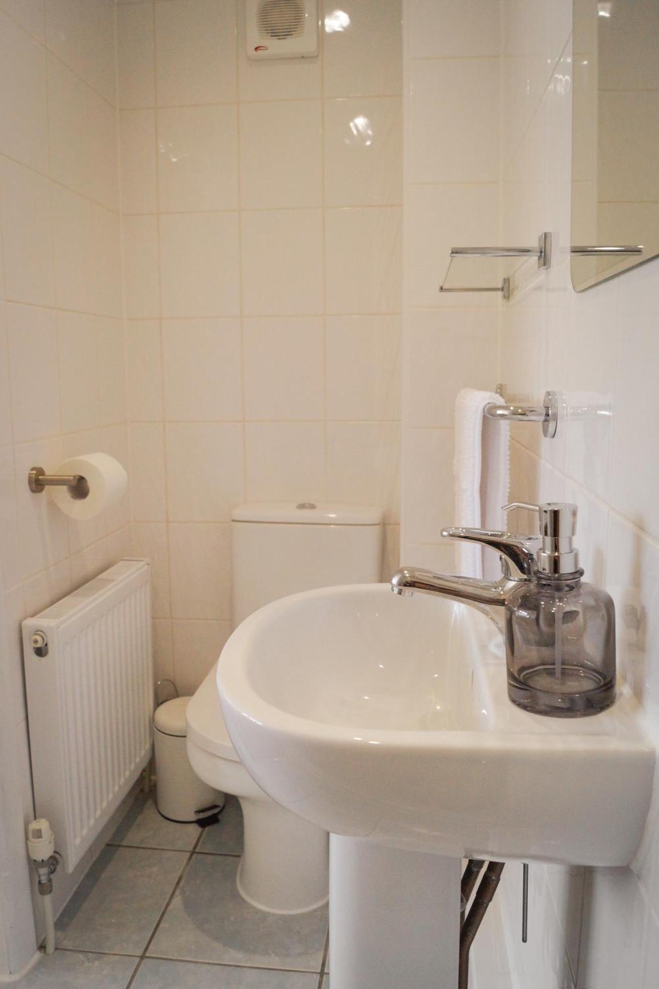 Lemon Tree Rooms - Newly Refurbished Coastal Stay Swyre מראה חיצוני תמונה