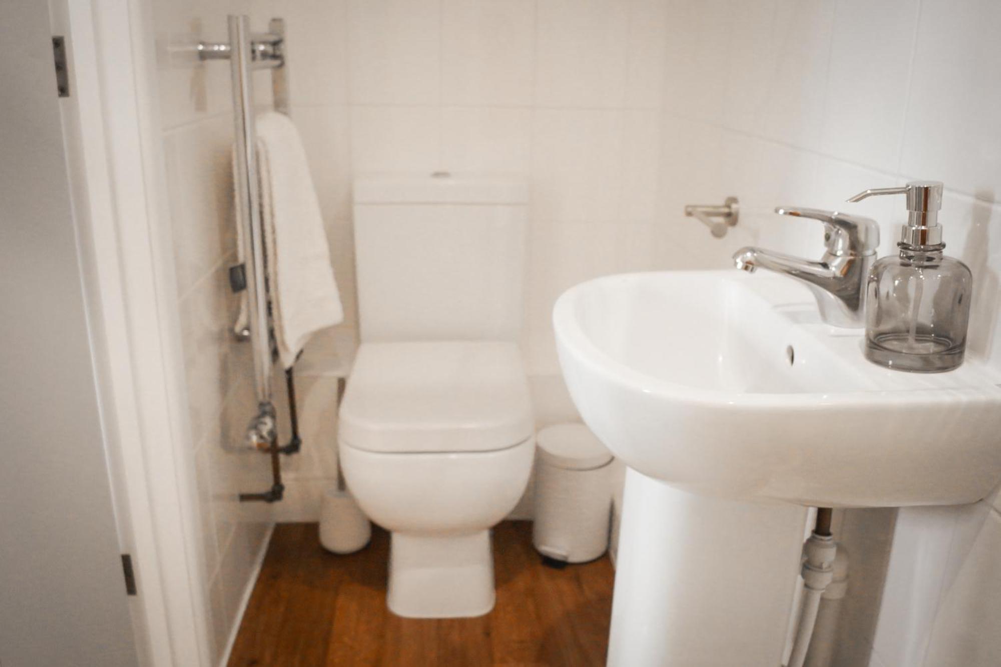 Lemon Tree Rooms - Newly Refurbished Coastal Stay Swyre מראה חיצוני תמונה